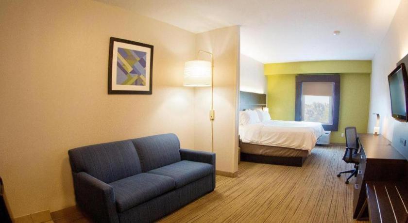 Holiday Inn Express Hotel & Suites Port Charlotte Extérieur photo