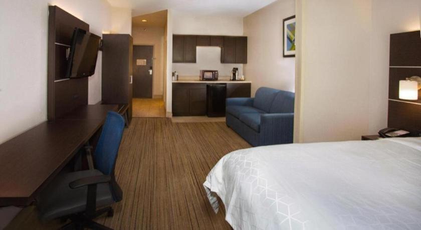 Holiday Inn Express Hotel & Suites Port Charlotte Extérieur photo